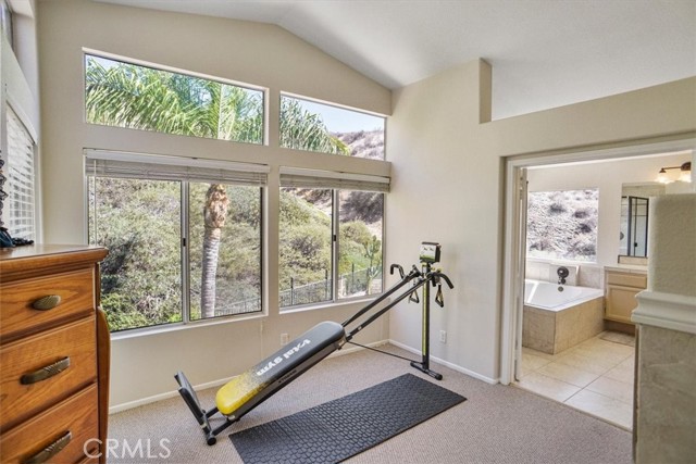 Detail Gallery Image 19 of 34 For 29304 Begonias Ln, Canyon Country,  CA 91387 - 4 Beds | 3 Baths