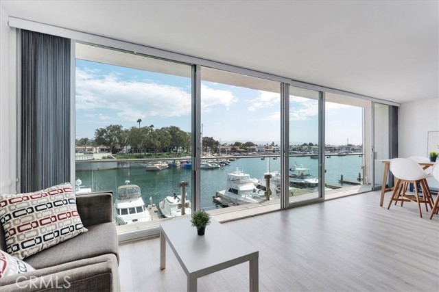 C54e7b2f 59a7 43bd A57d E7ed059dbd96