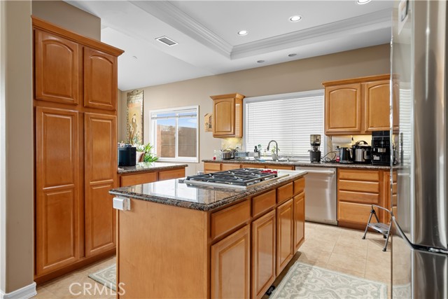 Detail Gallery Image 20 of 46 For 211 S Francisca #B,  Redondo Beach,  CA 90277 - 4 Beds | 3 Baths