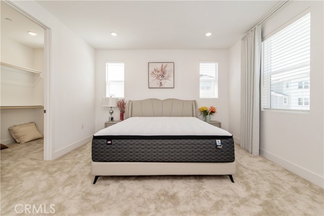 Detail Gallery Image 20 of 42 For 243 Yerba, Irvine,  CA 92618 - 4 Beds | 3/1 Baths