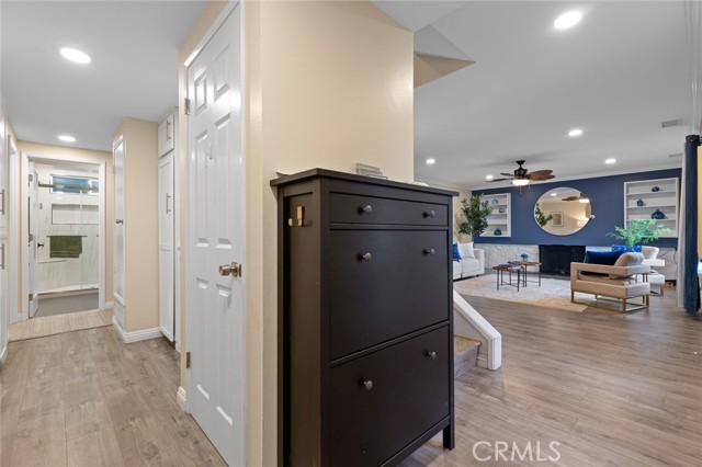 Detail Gallery Image 20 of 38 For 2914 S Rene, Santa Ana,  CA 92704 - 4 Beds | 3 Baths