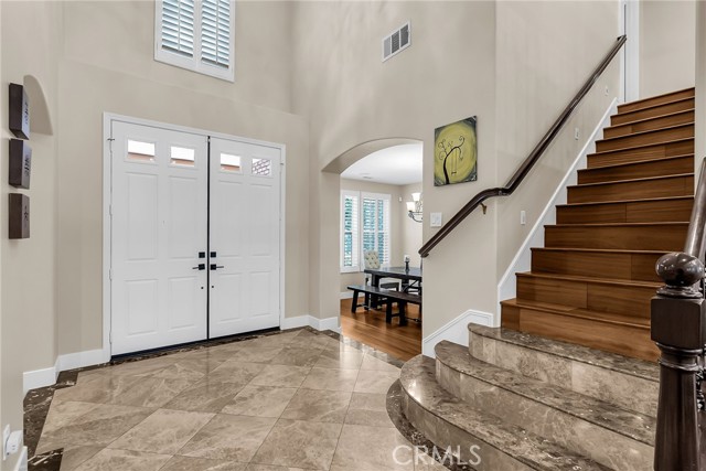 Detail Gallery Image 10 of 74 For 14207 Ashton Ln, Riverside,  CA 92508 - 4 Beds | 3/1 Baths