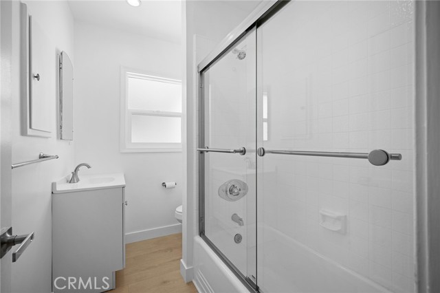 Detail Gallery Image 20 of 22 For 1007 W Angeleno Ave #101,  Burbank,  CA 91506 - 2 Beds | 2 Baths