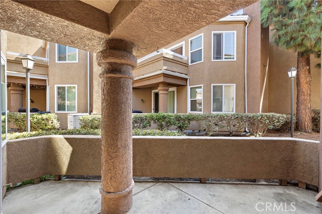 24210 Jasper Lake Lane, Lake Forest CA: https://media.crmls.org/medias/c5523e82-666a-4289-ab7e-17f19cb8b1db.jpg