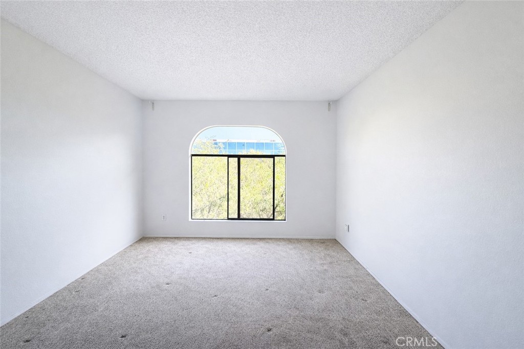 140 Walnut Avenue - photo 17