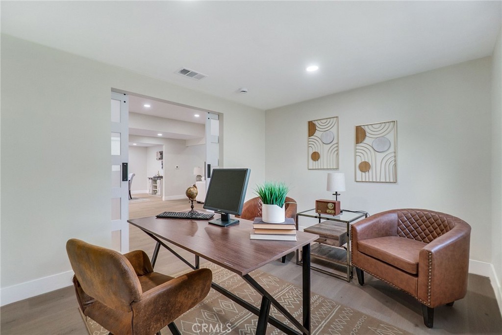 MLS #OC25260184 image #16