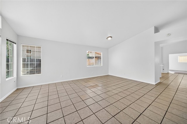 Detail Gallery Image 4 of 38 For 25181 Avocet, Hemet,  CA 92544 - 3 Beds | 2 Baths