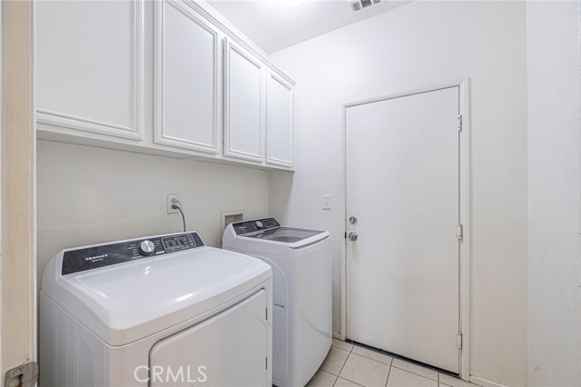 43839 58th W Street, Lancaster CA: https://media.crmls.org/medias/c554605e-46e0-48d5-bb42-821cf392b96f.jpg