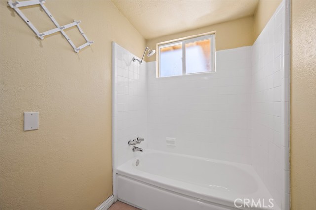 Detail Gallery Image 23 of 32 For 1433 N El Dorado Ave, Ontario,  CA 91764 - 3 Beds | 2 Baths