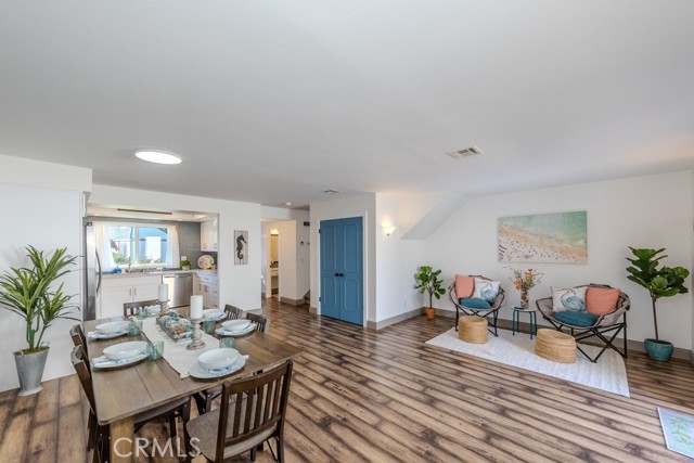 Detail Gallery Image 5 of 45 For 20319 Gardenia, Huntington Beach,  CA 92646 - 2 Beds | 1/1 Baths