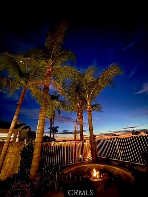 Image 2 of 14 For 21581 Hummingbird