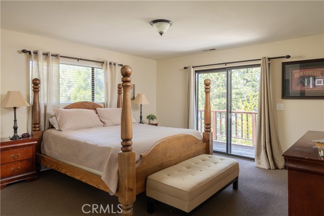 Detail Gallery Image 13 of 45 For 42592 Donez Way, Big Bear Lake,  CA 92315 - 9 Beds | 5/1 Baths