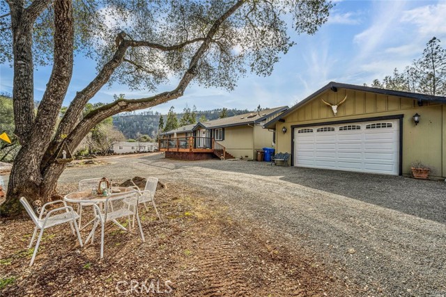 Detail Gallery Image 12 of 31 For 5455 North Dr, Lower Lake,  CA 95457 - 3 Beds | 2 Baths