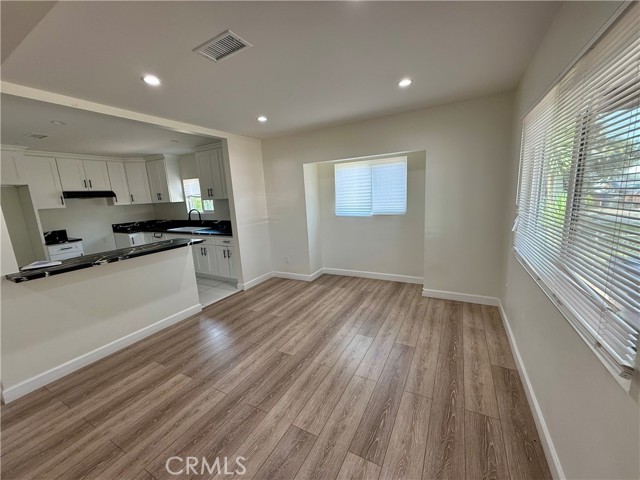 236 S 5th Street, Montebello CA: https://media.crmls.org/medias/c55c3881-a018-4143-b3f1-dd78d4596bdc.jpg