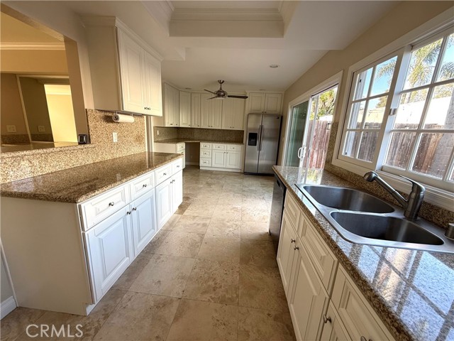 Detail Gallery Image 7 of 24 For 2632 Vista Del Oro, Newport Beach,  CA 92660 - 4 Beds | 2/1 Baths