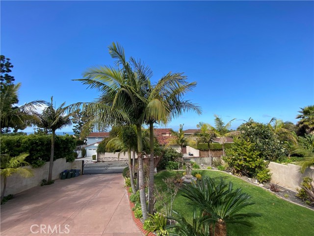 Detail Gallery Image 10 of 30 For 2725 Palos Verdes Dr, Palos Verdes Estates,  CA 90274 - 5 Beds | 4 Baths