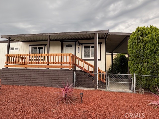 8221 Ilex Street, Fontana CA: https://media.crmls.org/medias/c55ed10a-688f-4a1f-b240-b94642d7d4ad.jpg