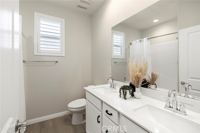 Detail Gallery Image 17 of 64 For 34312 Bloomington Dr, Murrieta,  CA 92563 - 4 Beds | 2/1 Baths