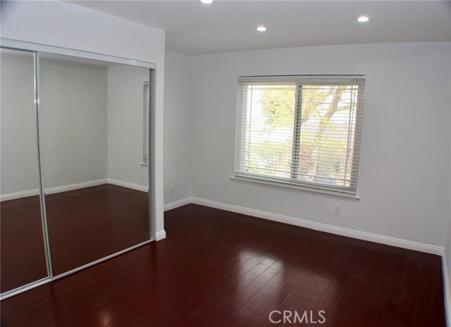 21740 Ulmus Drive, Woodland Hills CA: https://media.crmls.org/medias/c55f53a1-2394-44f5-8fd4-e9dba10888c2.jpg
