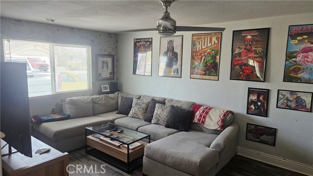 Detail Gallery Image 9 of 15 For 320 Windy Pass, Barstow,  CA 92311 - 3 Beds | 1 Baths