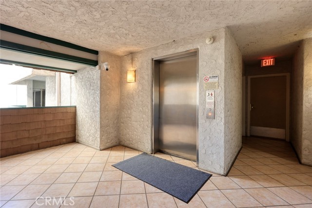Detail Gallery Image 25 of 44 For 360 S Euclid Ave #219,  Pasadena,  CA 91101 - 2 Beds | 2 Baths