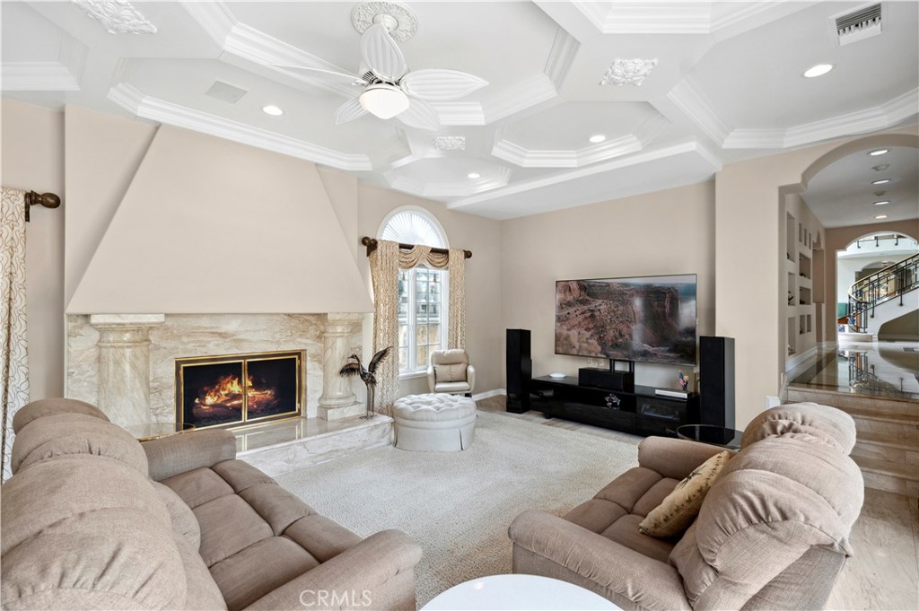 MLS #NP25180778 img 2