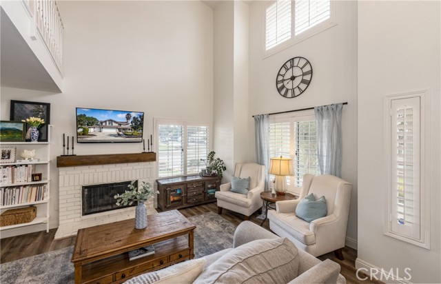 1605 Lisa Lane, Redlands CA: https://media.crmls.org/medias/c561c854-60d8-4dac-b6a9-59c6653dff00.jpg