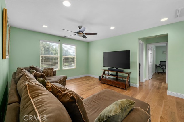 Detail Gallery Image 20 of 45 For 7271 Enclave Dr, Corona,  CA 92880 - 3 Beds | 2/1 Baths
