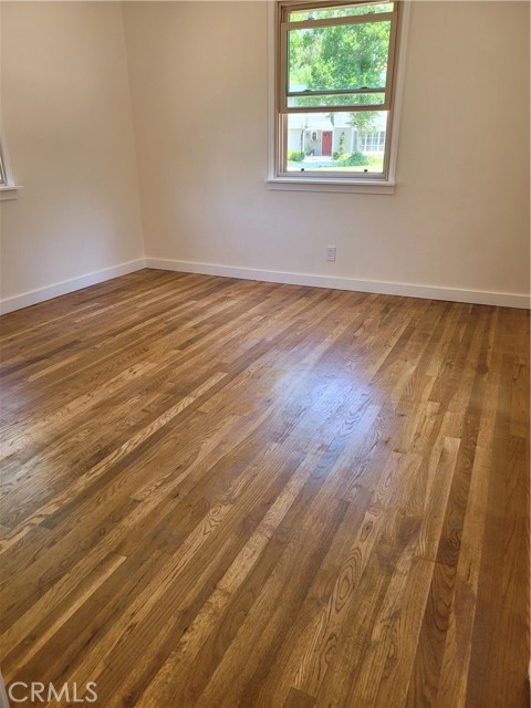 21205 Lopez Street, Woodland Hills CA: https://media.crmls.org/medias/c5636e3e-549a-4b14-9933-9902daa890c6.jpg