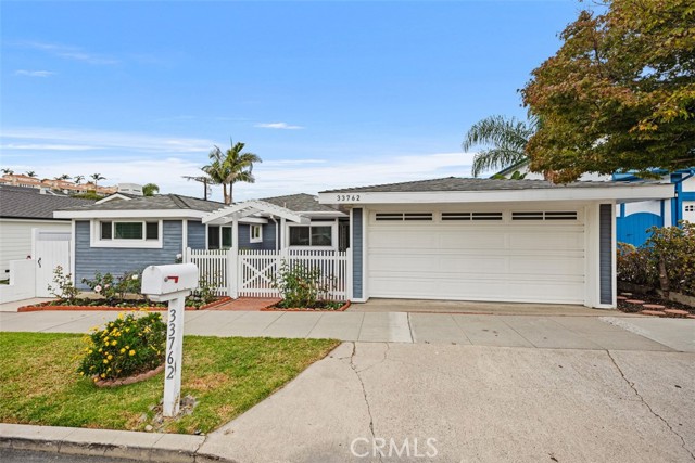 Detail Gallery Image 1 of 20 For 33762 El Encanto Ave, Dana Point,  CA 92629 - 3 Beds | 2/1 Baths