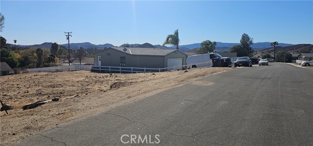 0 West Drive, Canyon Lake, California 92587, ,Land,For Sale,0 West Drive,CRSW25009883