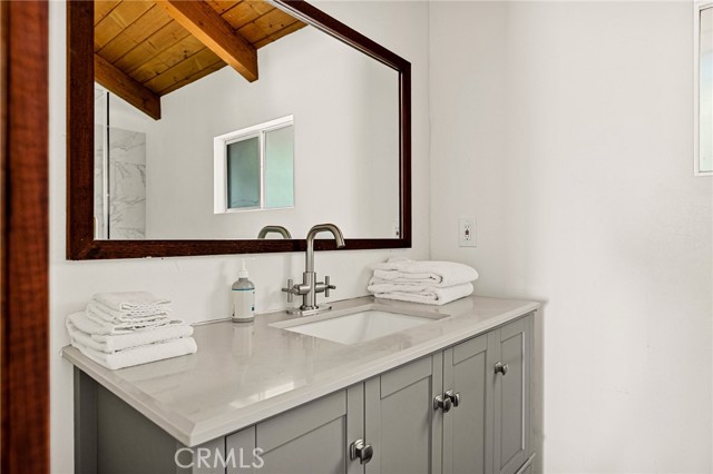 Detail Gallery Image 19 of 24 For 27255 Bernina, Lake Arrowhead,  CA 92352 - 3 Beds | 3 Baths