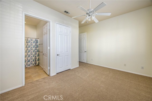 Detail Gallery Image 11 of 42 For 985 Hidden Oaks Dr, Beaumont,  CA 92223 - 2 Beds | 2/1 Baths