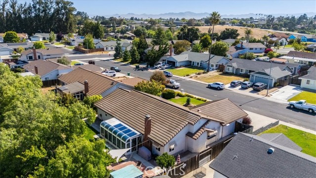 5435 Del Norte Way, Santa Maria CA: https://media.crmls.org/medias/c567838e-901d-4619-a5e4-3c26e4f2d46b.jpg