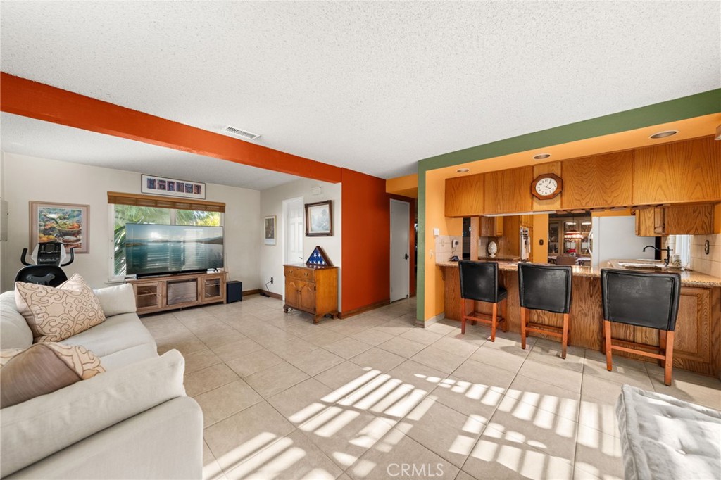 C568C833 9070 4662 96Ce 9048Fd89Ba90 1613 Erin Avenue, Upland, Ca 91784 &Lt;Span Style='BackgroundColor:transparent;Padding:0Px;'&Gt; &Lt;Small&Gt; &Lt;I&Gt; &Lt;/I&Gt; &Lt;/Small&Gt;&Lt;/Span&Gt;