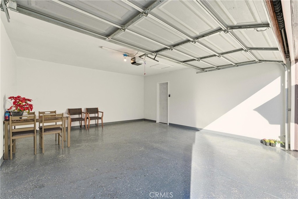 MLS #WS25276931 image #28