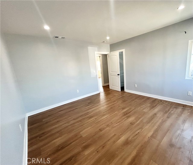 Detail Gallery Image 11 of 15 For 10603 S Osage Ave, Inglewood,  CA 90304 - 3 Beds | 3 Baths