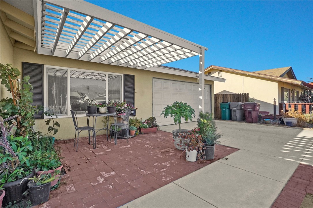 Detail Gallery Image 2 of 15 For 26061 Lawton Ct, Hemet,  CA 92544 - 2 Beds | 2 Baths