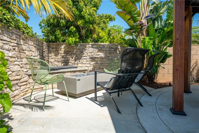 Detail Gallery Image 22 of 43 For 2818 Portola Dr, Costa Mesa,  CA 92626 - 3 Beds | 2 Baths