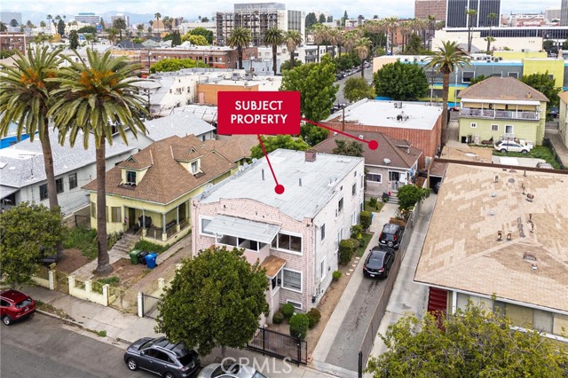 1631 W 11th Place, Los Angeles CA: https://media.crmls.org/medias/c56d2794-fe0d-4096-9e61-215b1ffacea6.jpg