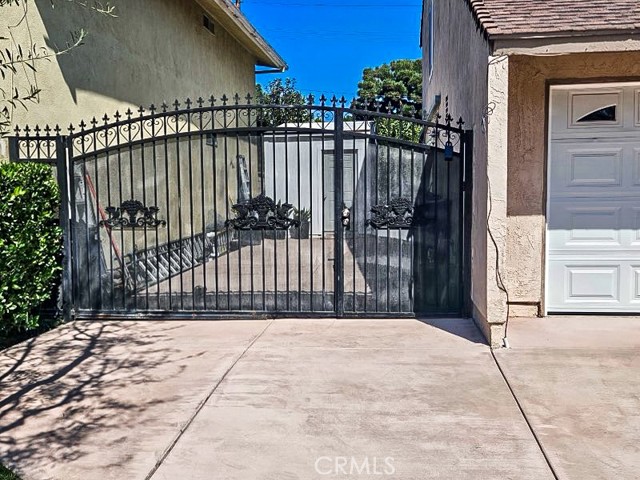 Detail Gallery Image 28 of 28 For 309 Juniper Ave, Santa Ana,  CA 92707 - 4 Beds | 2/1 Baths