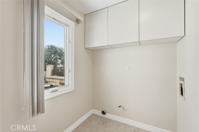 Detail Gallery Image 25 of 49 For 233 S Irena #1,  Redondo Beach,  CA 90277 - 4 Beds | 3 Baths