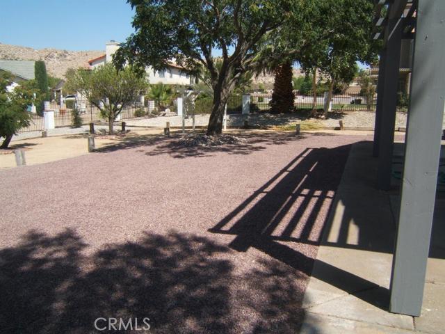 Detail Gallery Image 27 of 31 For 16342 Ridge View Dr, Apple Valley,  CA 92307 - 4 Beds | 2/1 Baths