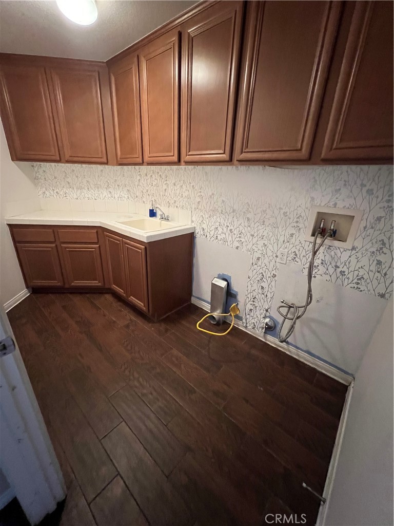 https://media.crmls.org/medias/c56f51b2-1f07-4161-850c-43e35a3eea23.jpg?preset=X-Large