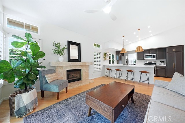 Detail Gallery Image 10 of 46 For 17866 via La Cresta, Chino Hills,  CA 91709 - 3 Beds | 2 Baths