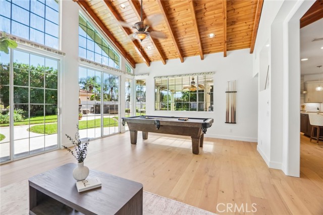 22501 Marilla Street photo 13