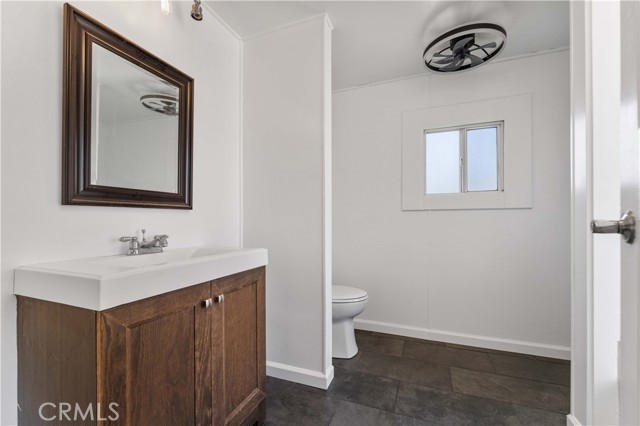 Detail Gallery Image 35 of 44 For 6367 Arrowhead Lake Rd, Hesperia,  CA 92345 - 6 Beds | 4 Baths