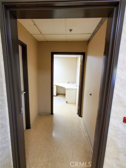 18523 Corwin Road, Apple Valley, California 92307, ,Commercial Lease,For Rent,18523 Corwin Road,CRHD25036061