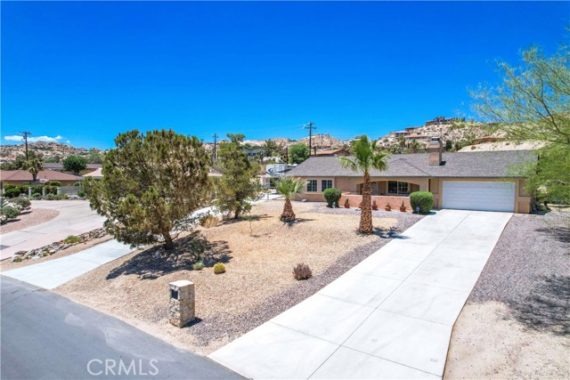 Detail Gallery Image 2 of 53 For 57490 Redondo St, Yucca Valley,  CA 92284 - 3 Beds | 2 Baths