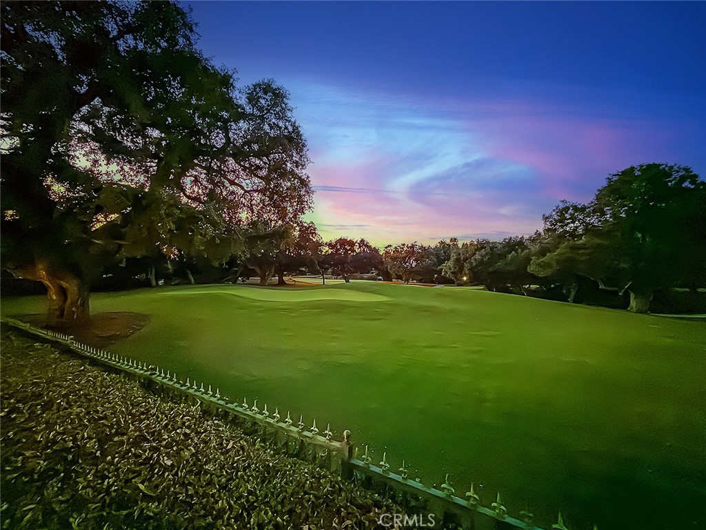 https://media.crmls.org/medias/c570bd17-d08f-4367-93f0-c8608342dad3.jpg?preset=X-Large